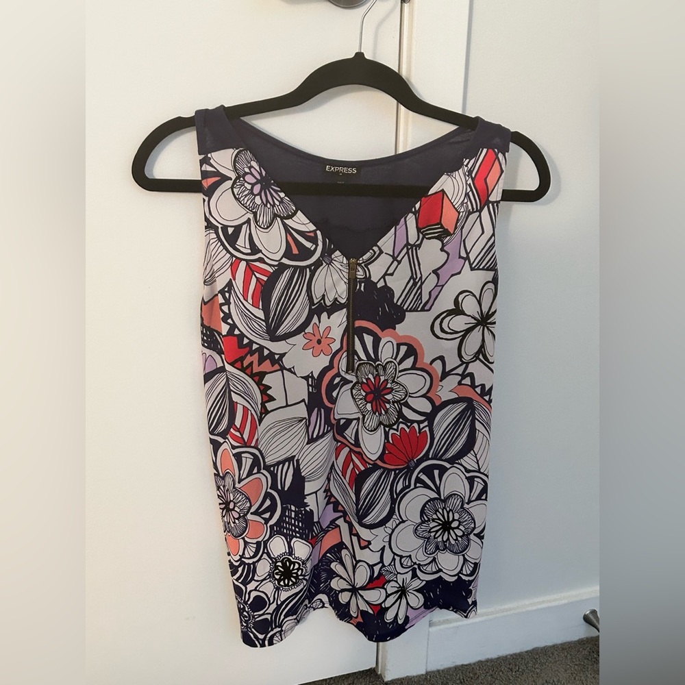 Floral Sleeveless Blouse